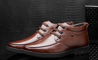 芭步仕(Burbupps)男鞋 品牌溯源與鞋類(lèi)配件解析